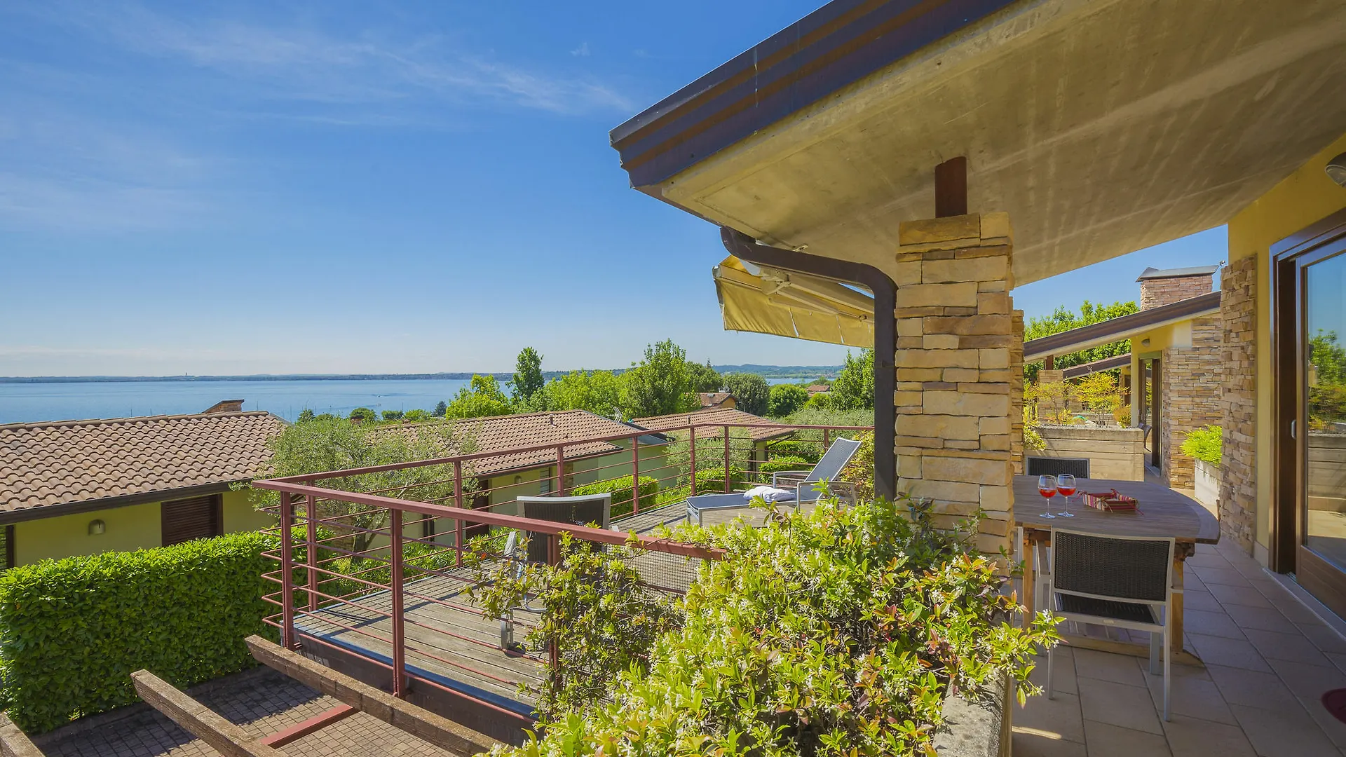 Marina Loft Villa Moniga del Garda