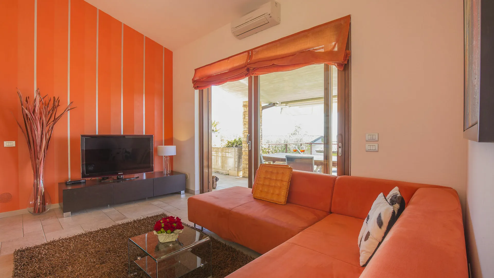 Marina Loft Villa Moniga del Garda